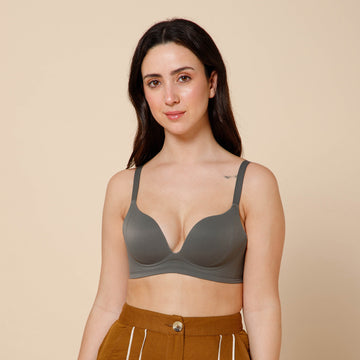 Seamless Push-Up Bra with Seamless Support & Aura Plunge Bra – Sculpted Comfort, Effortless Elegance