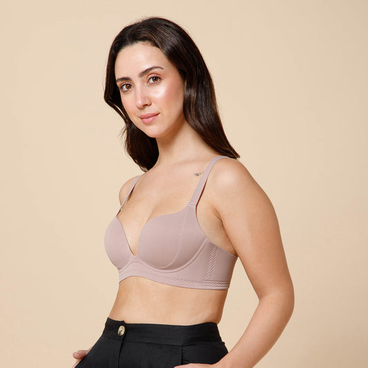 Seamless Push-Up Bra with Seamless Support & Aura Plunge Bra – Sculpted Comfort, Effortless Elegance