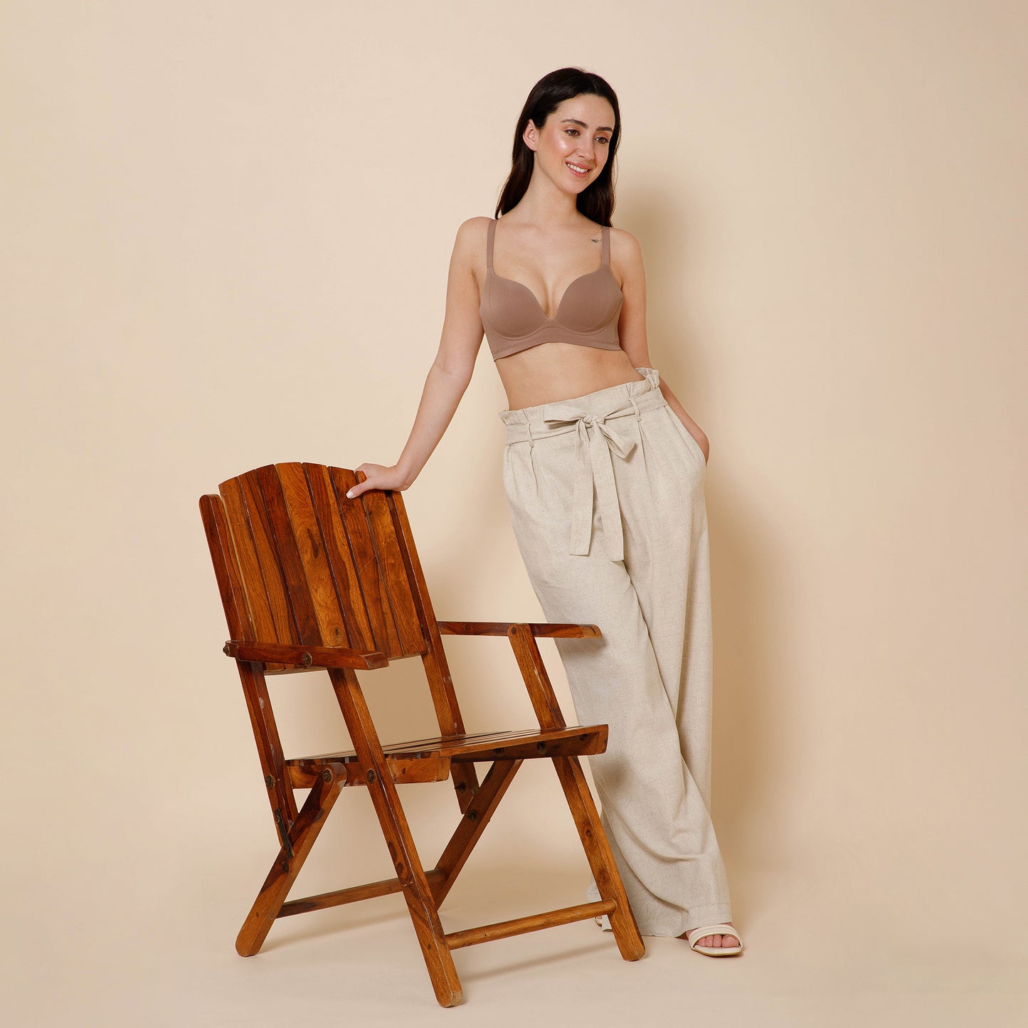 Seamless Push-Up Bra with Seamless Support & Aura Plunge Bra – Sculpted Comfort, Effortless Elegance